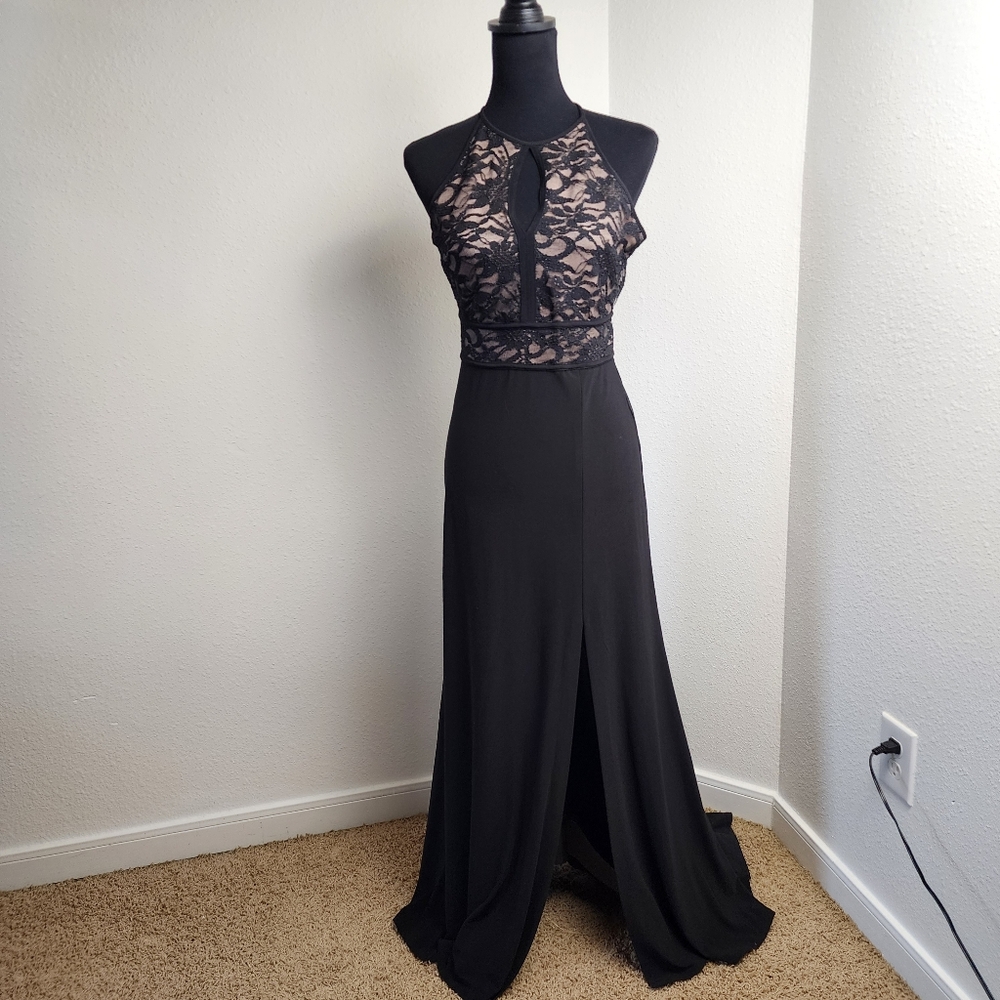 Morgan & Co Black Lace Halter Keyhole Formal Maxi Dress Side Slit 5/6 Gown Y2K